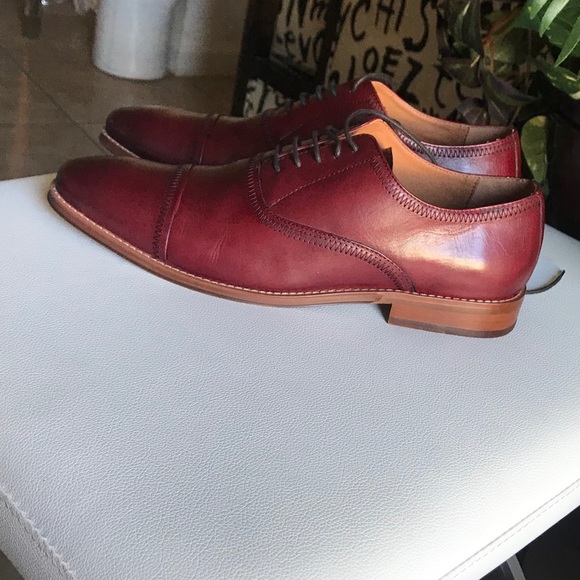 Steve Madden P- nellow burgundy Oxford 10.5 PRICE FIRM!!! - Picture 1 of 13